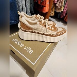 Dolce Vita Dannis Woven Sneakers